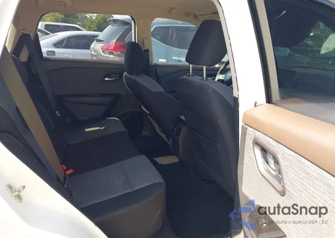 2021 Nissan Rogue Sv Fwd z USA, uszkodzony, nr VIN JN8AT3BA6MW022630